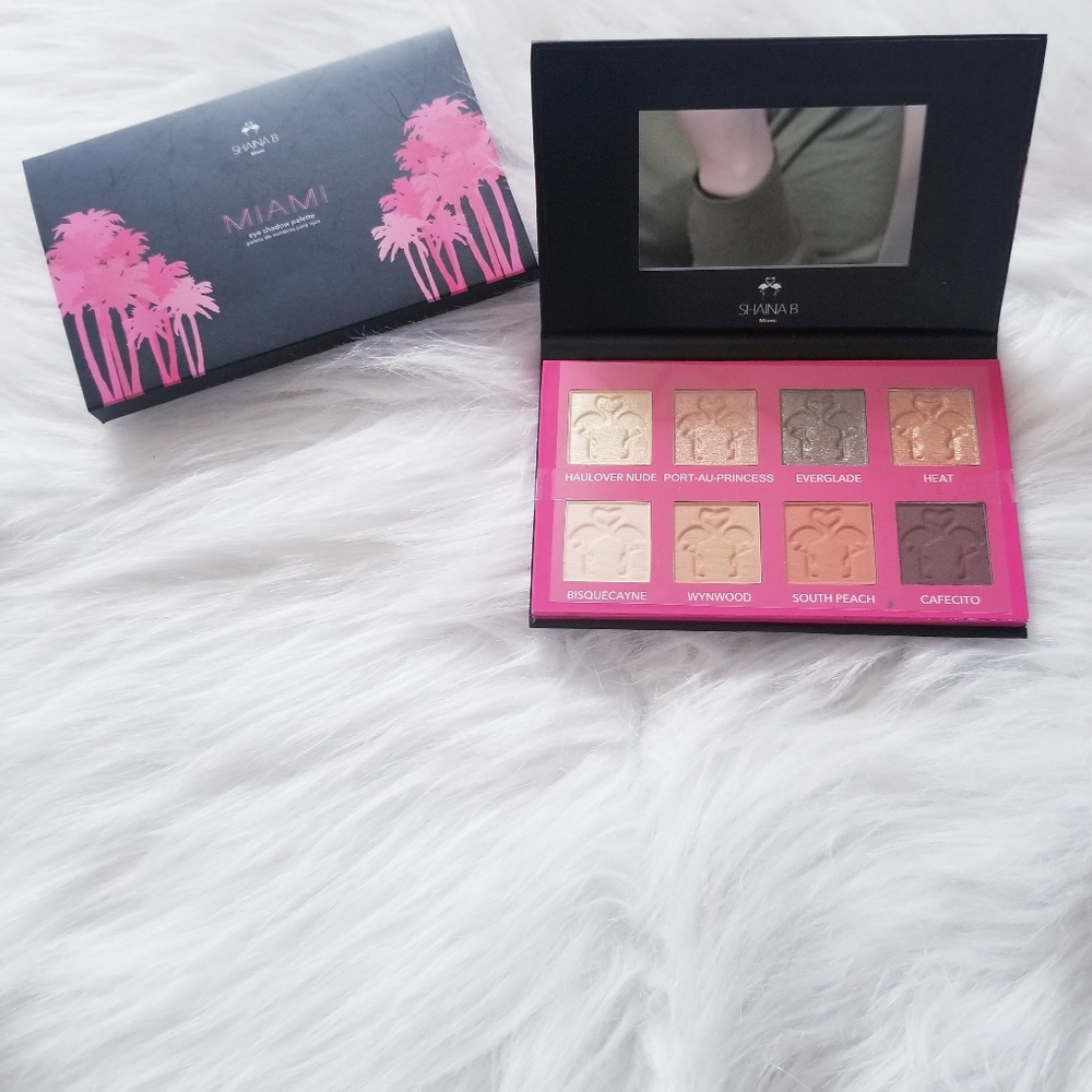 Shania b miami eye shadow palette